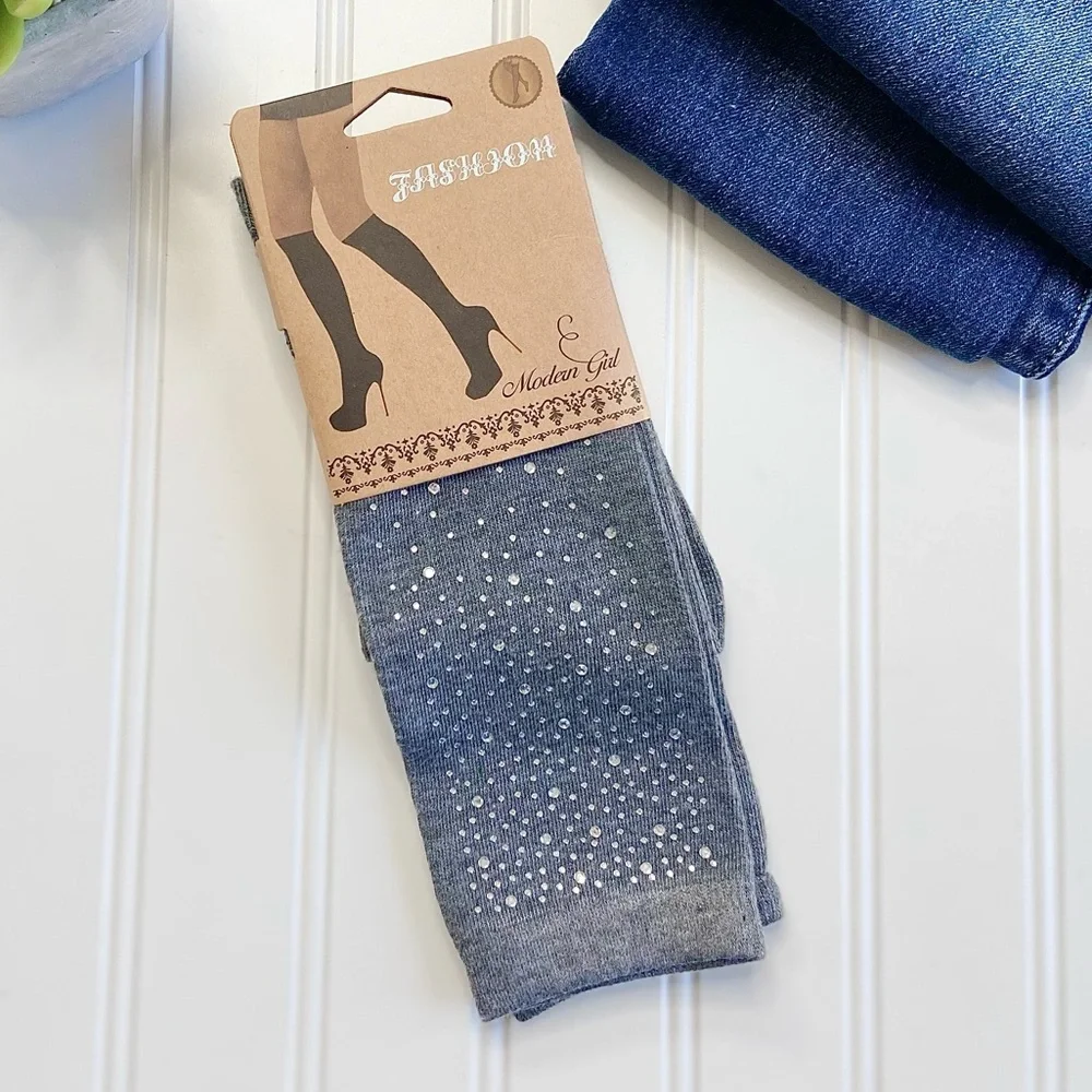 Crystal Sprinkled Knee Socks-gray